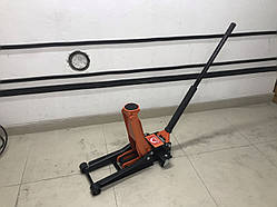 Гідравлічний домкрат до 2,5 тонн MAX