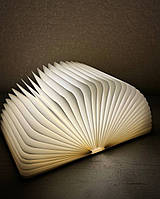 Нічник у формі книги MAG-822 живлення від акумулятора  22 х 16 х 2.5 cm