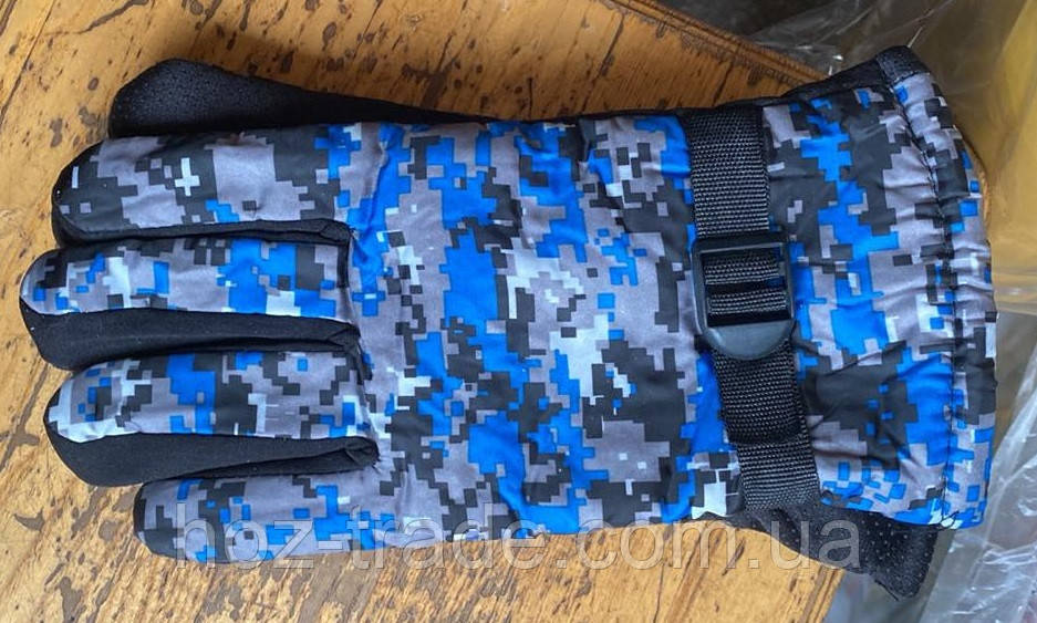 Зимові рукавички з хутром у камуфляжному забарвленні