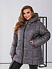 Тепла зимова жіноча оригінально стьобана куртка з капюшоном, батал великі розміри, фото 9