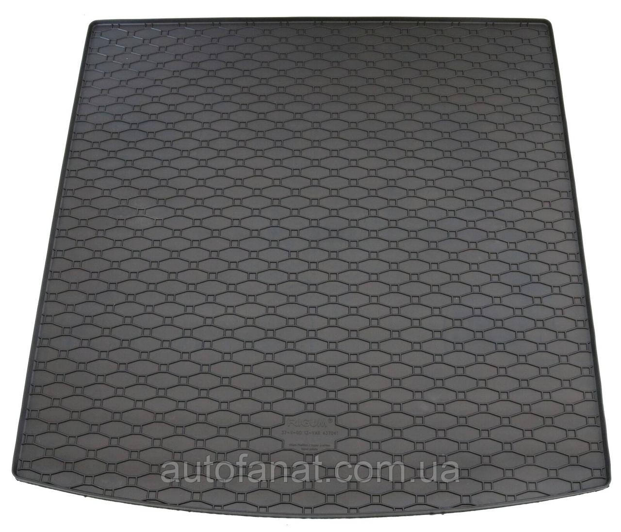 Килимок у багажник VW Golf VII Variant 2013-2020 (верхнє положення), гумовий Rigum Чехія (437041)