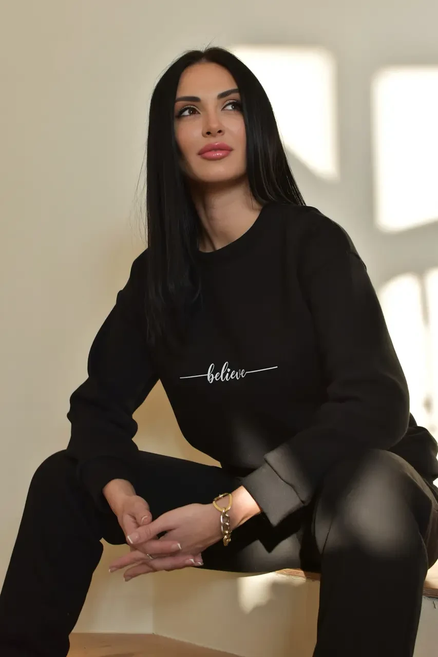 Спортивний жіночий костюм з турецької тринитки з м'яким начосом