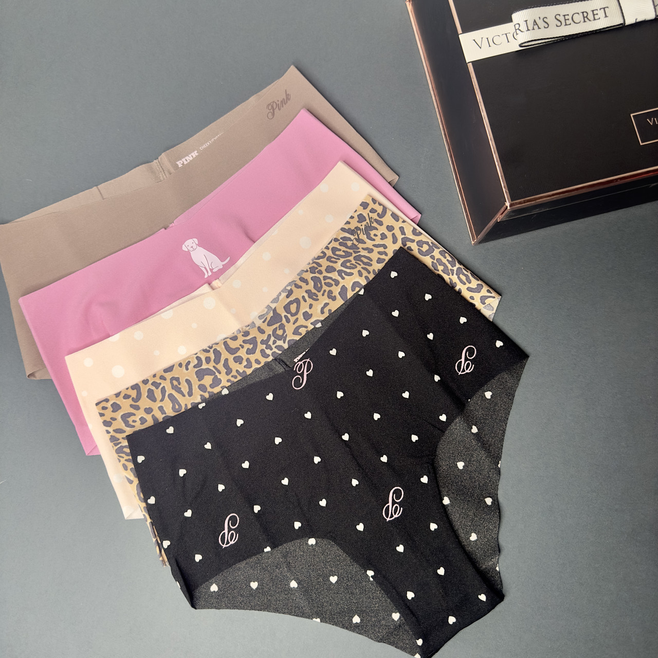Безшовні трусики Victoria's Secret PINK No Show Cheeky Panty, Набір 5 шт, Леопардові, фото 1