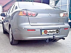Фаркоп Mitsubishi Lancer X 2012-2017 (Мітсубісі Лансер 10) без підрізу бампера