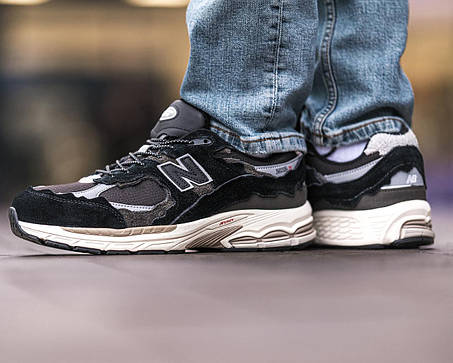 Зимові Чоловічі Кросівки New Balance 2002R Gore-Tex Black White / Нью Беланс 2002Р Гор Текс Чорні з Білим, фото 1