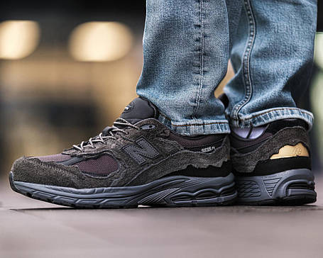 Зимові Чоловічі Кросівки New Balance 2002R Gore-Tex Dark Grey / Нью Беланс 2002Р Гор Текс Темно Сірі, фото 1