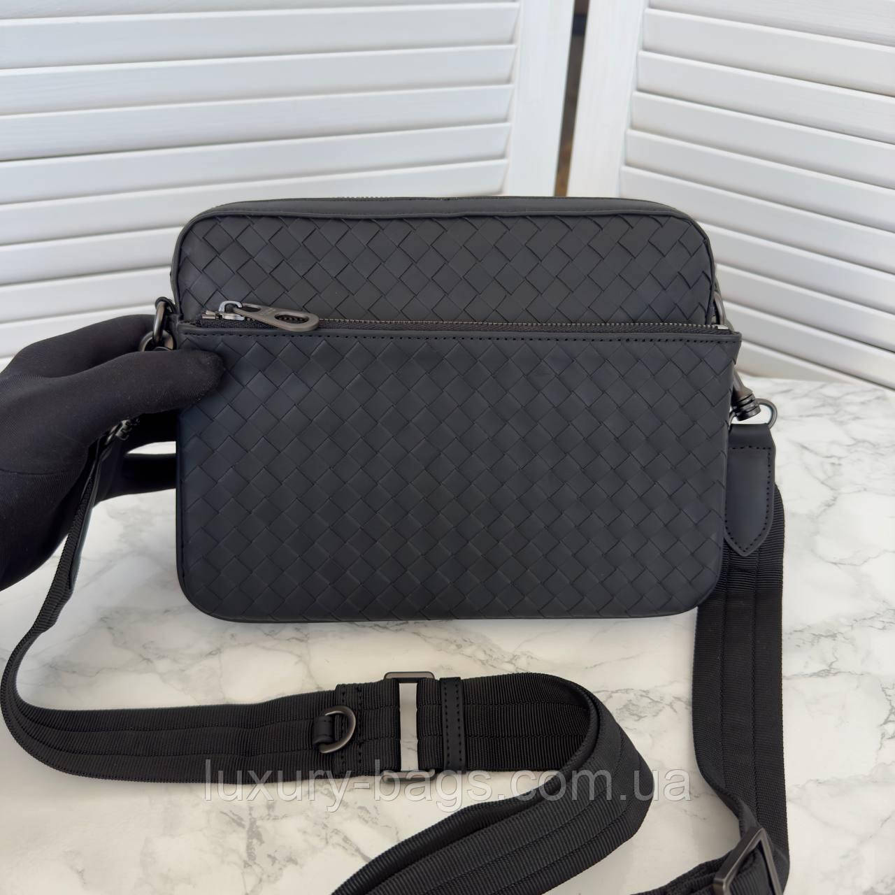 Чоловіча шкіряна сумка Bottega Veneta Trio