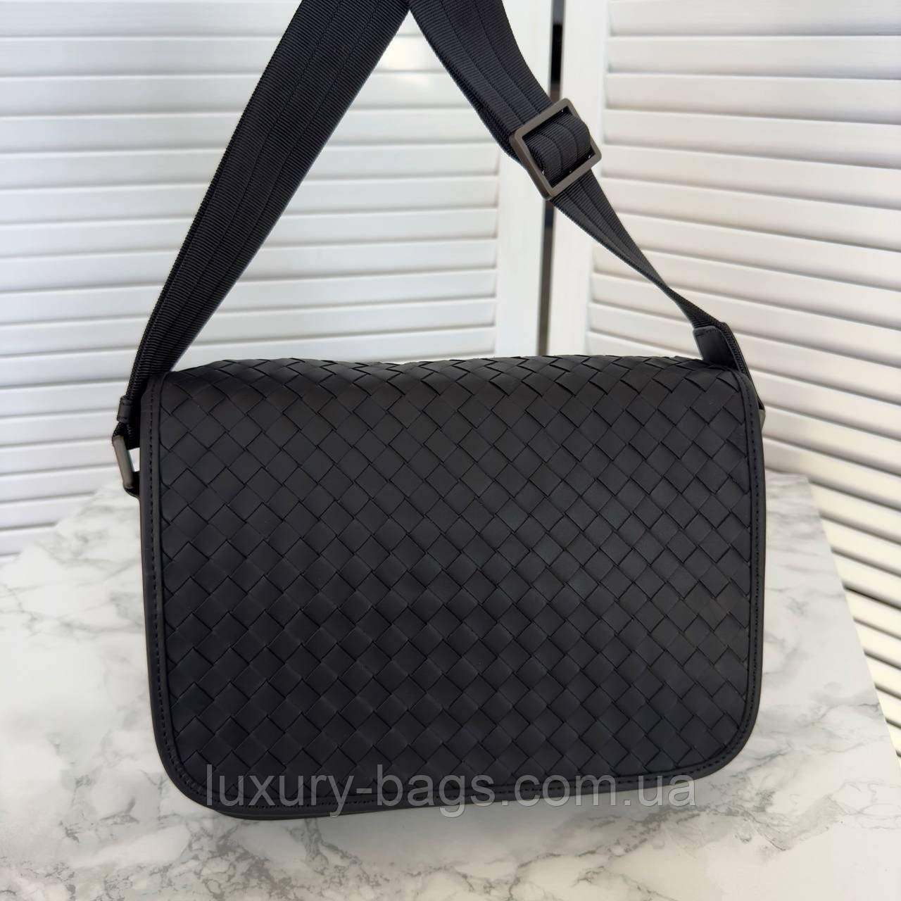 Стильна чоловіча шкіряна сумка Bottega Veneta