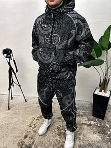 Спортивний принтований костюм чорного кольору з візерунками