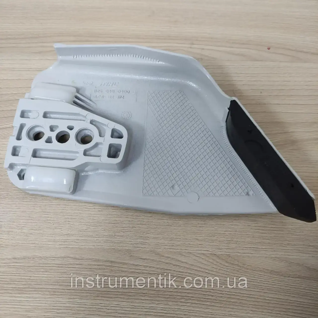 Кришка ланцюга оригінал для MS 240, MS 260