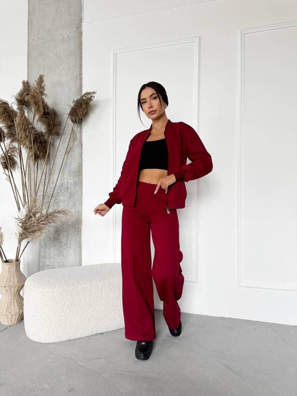 Жіночий утеплений з начосом костюм: кофточка-бомбер на блискавці та штани палацо, норма і батал великі розміри, фото 1