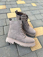 Ботинки женские бежевые замшевые на шнурках на меху Dr. Martens