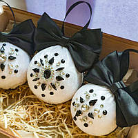 Набор новорічних куль ручної роботи білого кольору  10 та 8 см