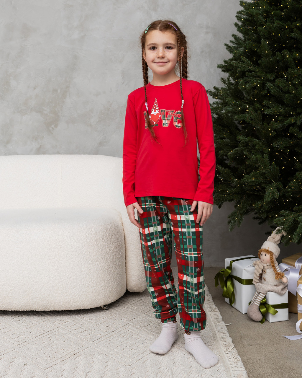 Дитяча (підліткова) новорічна піжама для дівчинки Love- Family look для сім'ї