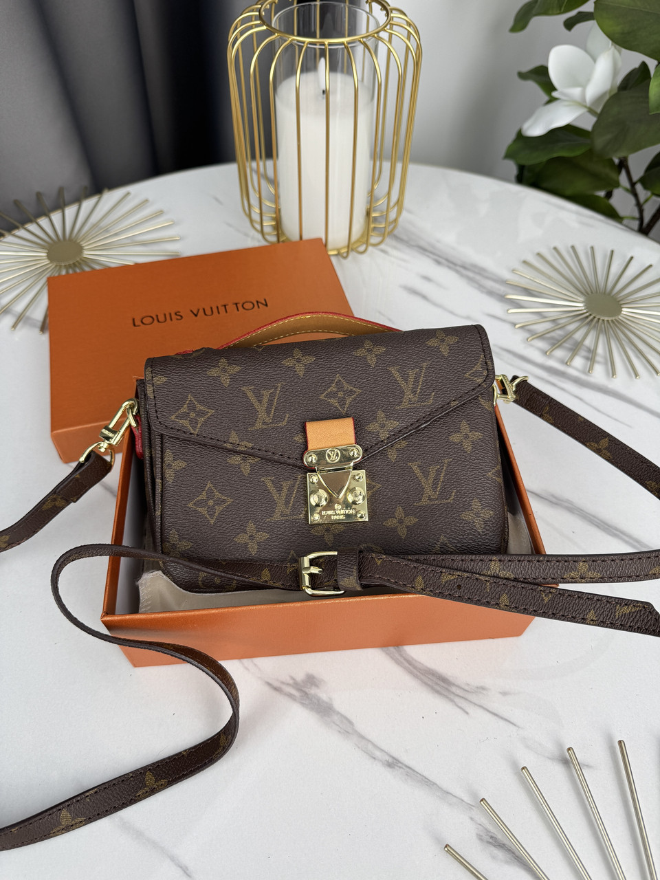 Сумка Луї Вітон коричневий із бежевим міні Louis Vuitton Pochette Metis, фото 1