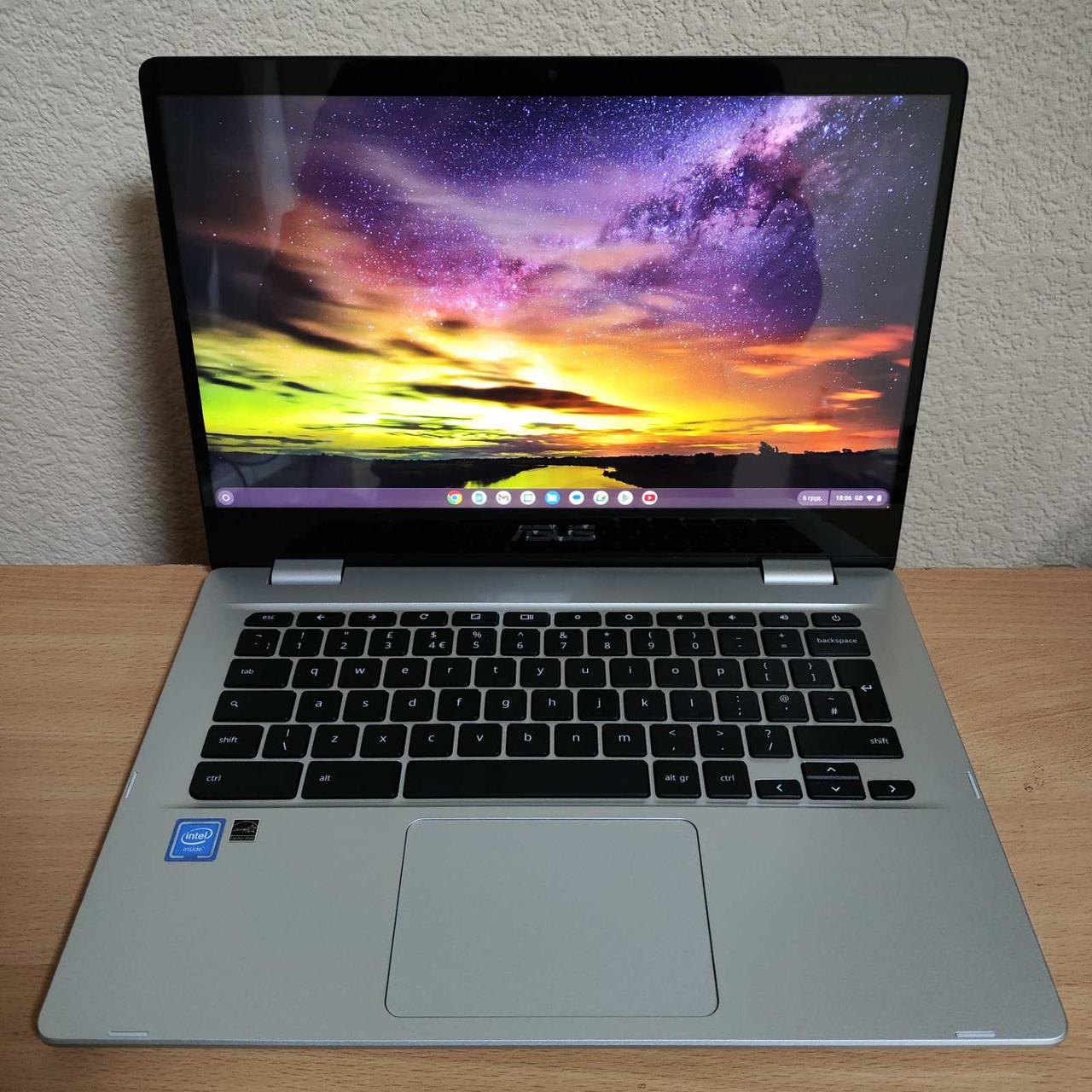 Ноутбук ASUS Chromebook C423N 14" FullHD IPS Intel Celeron Dual-Core N3350/ RAM 8 GB LPDDR4/ 32GB SSD