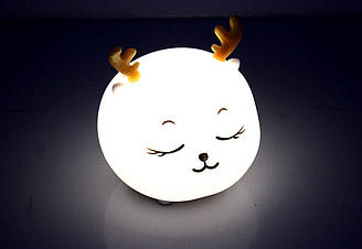 Нічник у вигляді оленя із сенсорним датчиком