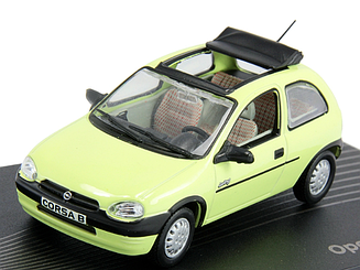 Opel Corsa B Swing 1993 світло-зелений зі складеним дахом | Altaya