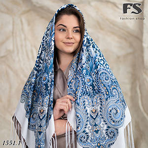 Народна хустини в етно ситилі Мрійлива Лілія