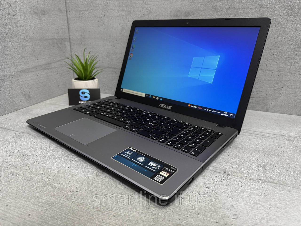 15.6" Стильний ноутбук Asus R510P i7-4510U 8gb ddr3 250gb ssd