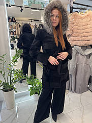 Шубка з хутра стриженої нутрії.