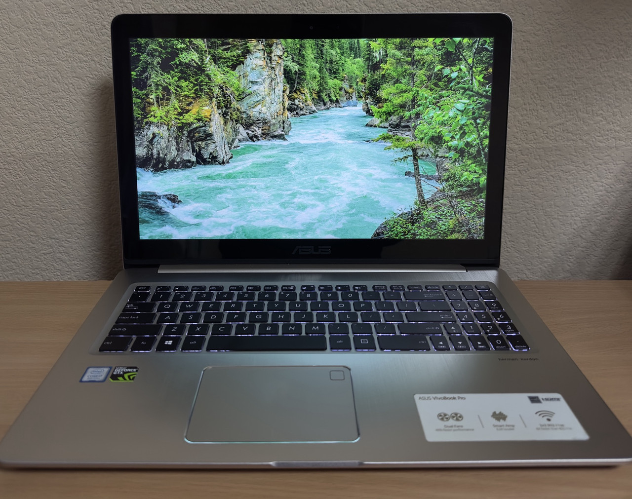 Ноутбук ігровий Asus VivoBooK PRO N580GD 15.6" 4K/IPS Тач i7-8750H 6ядер/16 GB DDR4/512 SSD/GTX 1050 4gb GDDR5/WebCam
