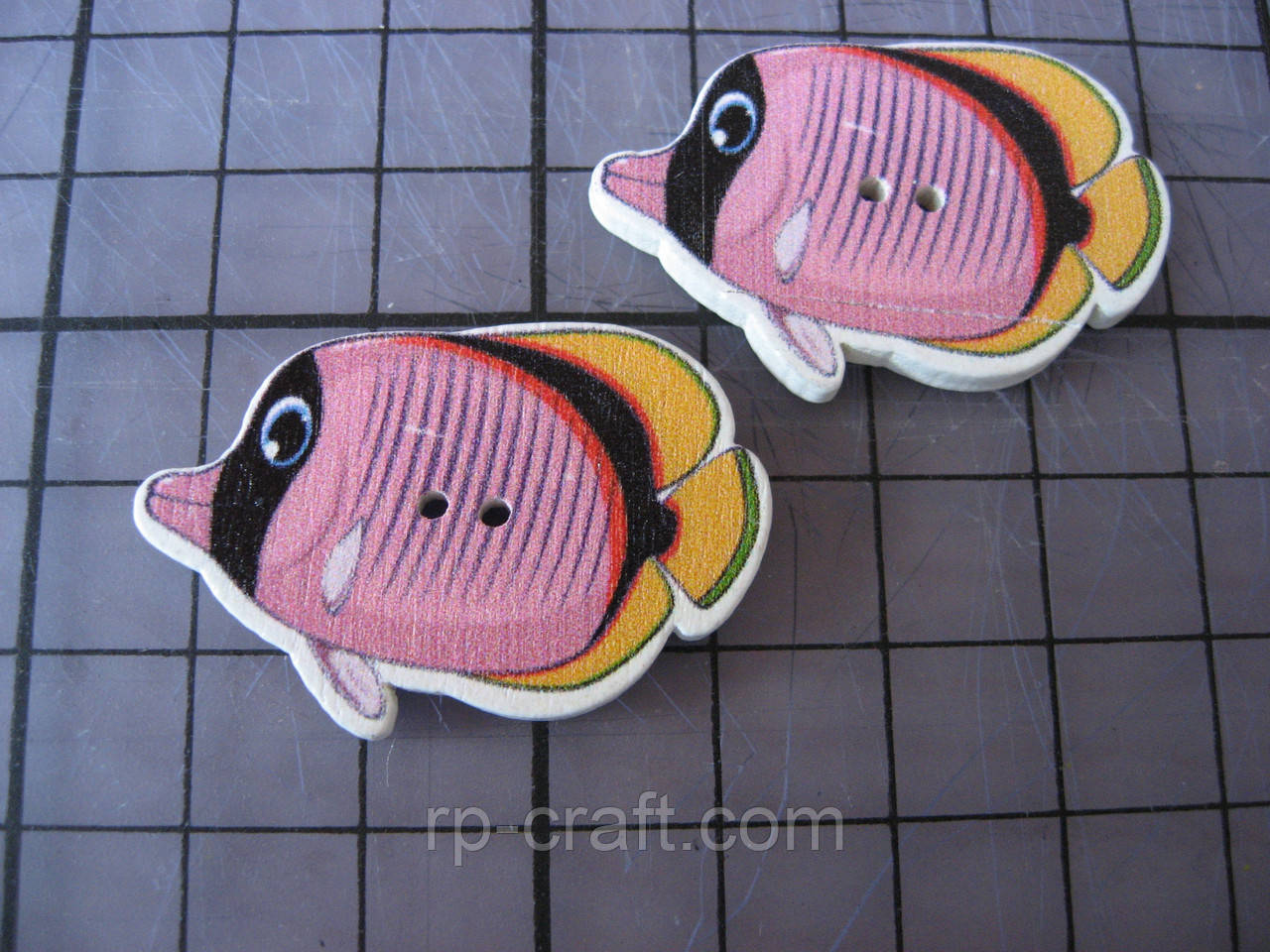 Гудзик дерев'яний, декоративний. Риба, 25х37 мм, фото 1