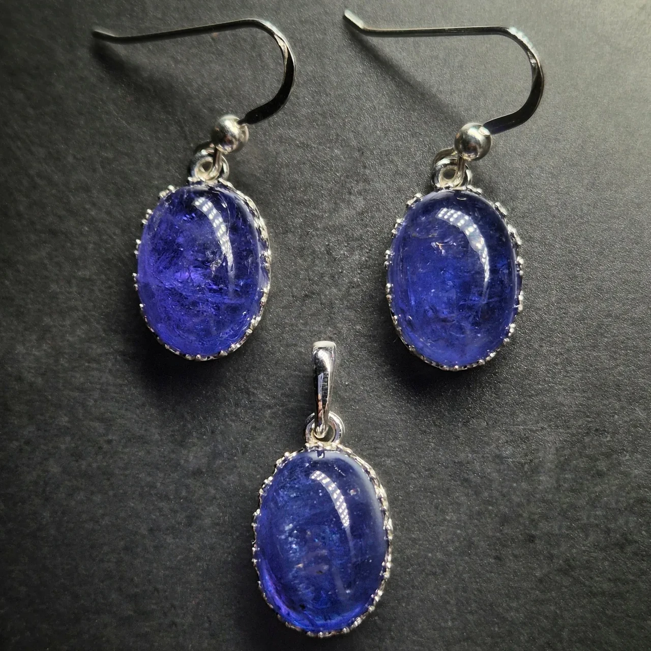 Срібний комплект (сережки, кулон) з природними прозорими танзанітами для жінки мінімалістичні прикраси, фото 1