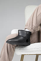 Зимові Жіночі Черевики UGG Mini Varnish Heel Black / УГГ Міні Варніш Хіл Чорні, фото 4