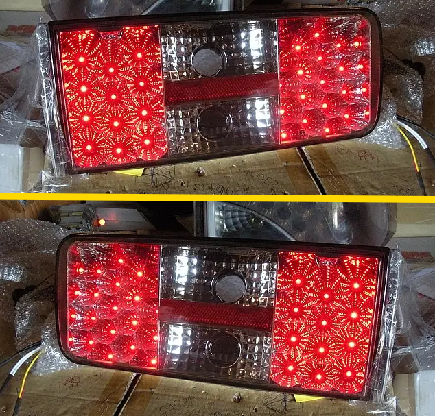 Ліхтарі задні лівий + правий на авто ВАЗ 2106 ТЮНІНГ LED білий AutoLight