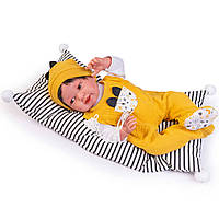 Лялька Antonio Juan 33234 Pipo в жовтому, м'яконабивна 42 см