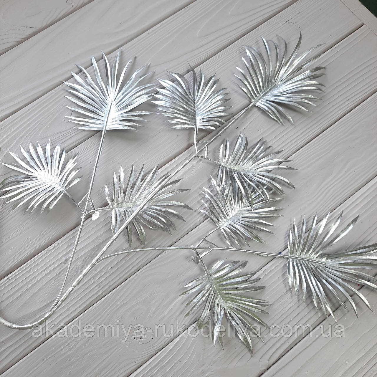 Гілка велика з листям монстера — СРІБЛО 90 см, фото 1