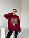 Теплий светр оверсайз із принтом серце на грудях (р. 42-46) 55sv3413, фото 3