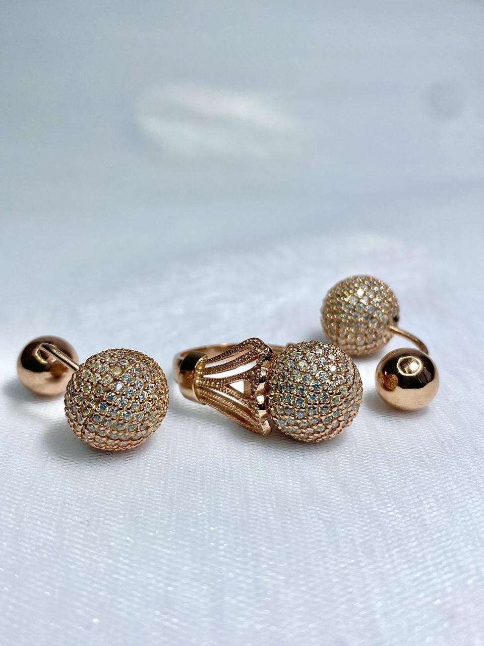 Срібний набір в позолоті з сяючими кульками з фіанітами "Авангард", фото 1