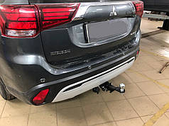Фаркоп Mitsubishi Outlander III 2012-2023 (Мітсубісі Аутлендер 3) Американська вставка під квадрат