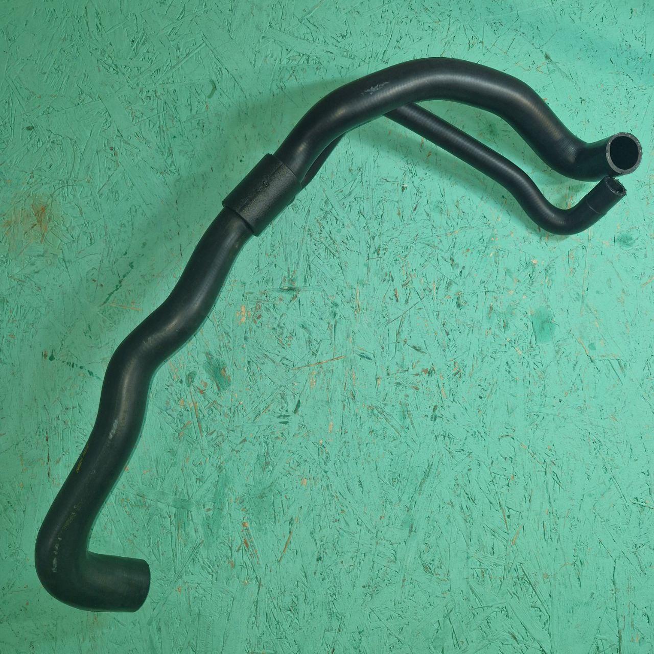 Патрубок системи охолодження THERMOTEC DWX232TT OPEL ASTRA H