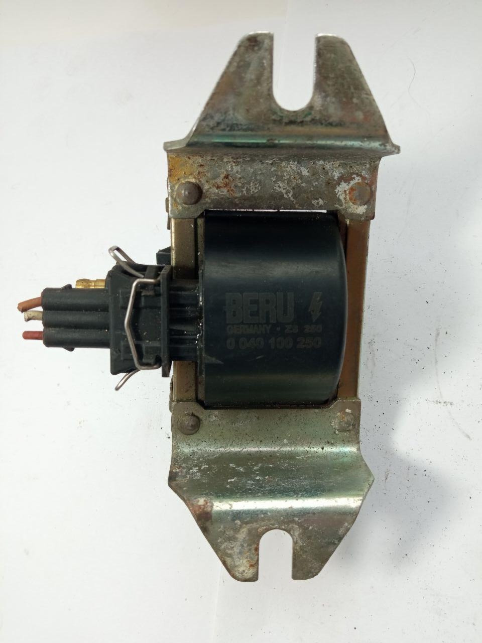 Катушка запалювання Renault Twingo BERU ZS250 / 0 040 100 250 / 0040100250