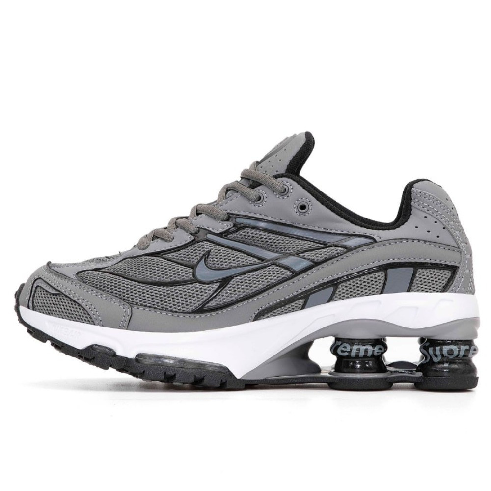 Чоловічі кросівки Nike x Supreme Shox Ride 2 Grey White, сірі кросівки найк супрім шокс райд 2