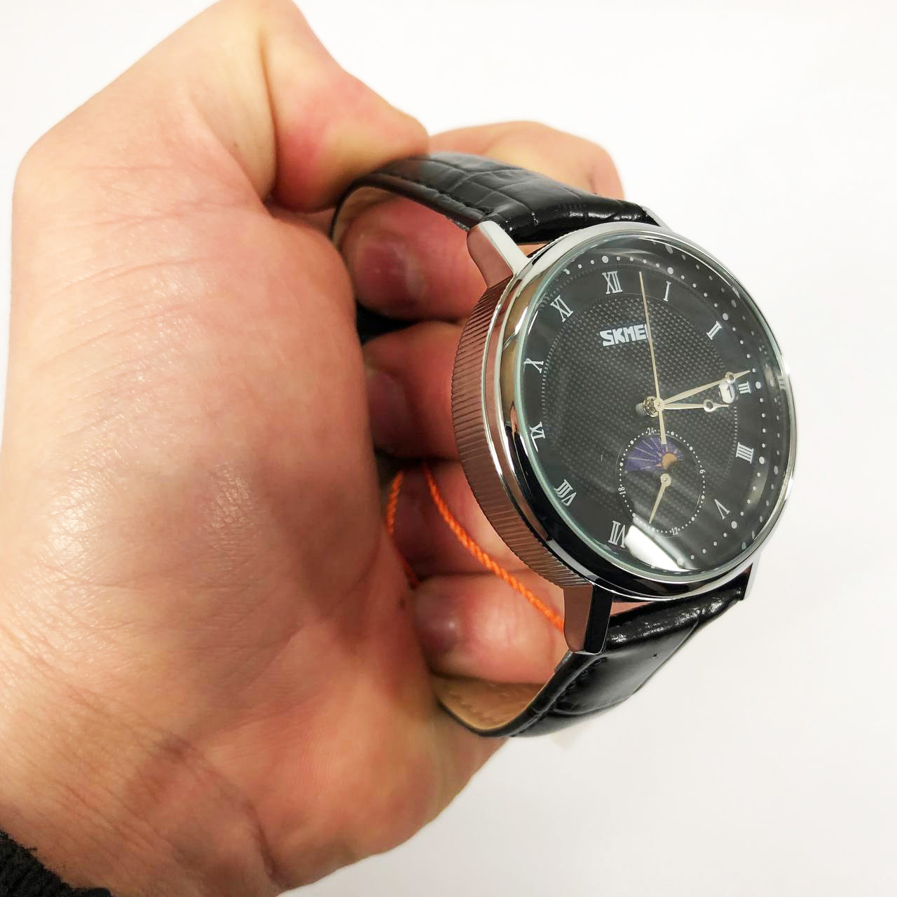 Стильні чорні чоловічі наручні годинники SKMEI Чоловічі годинники стильні для чоловіка FQ-24, фото 1
