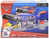 Паркінг Тачки, Паркінг за мотивами мультфільму Тачки, Гараж МакКуина