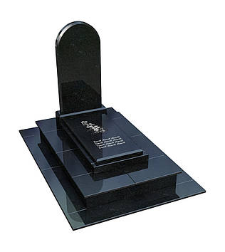 Пам'ятник у формі арки