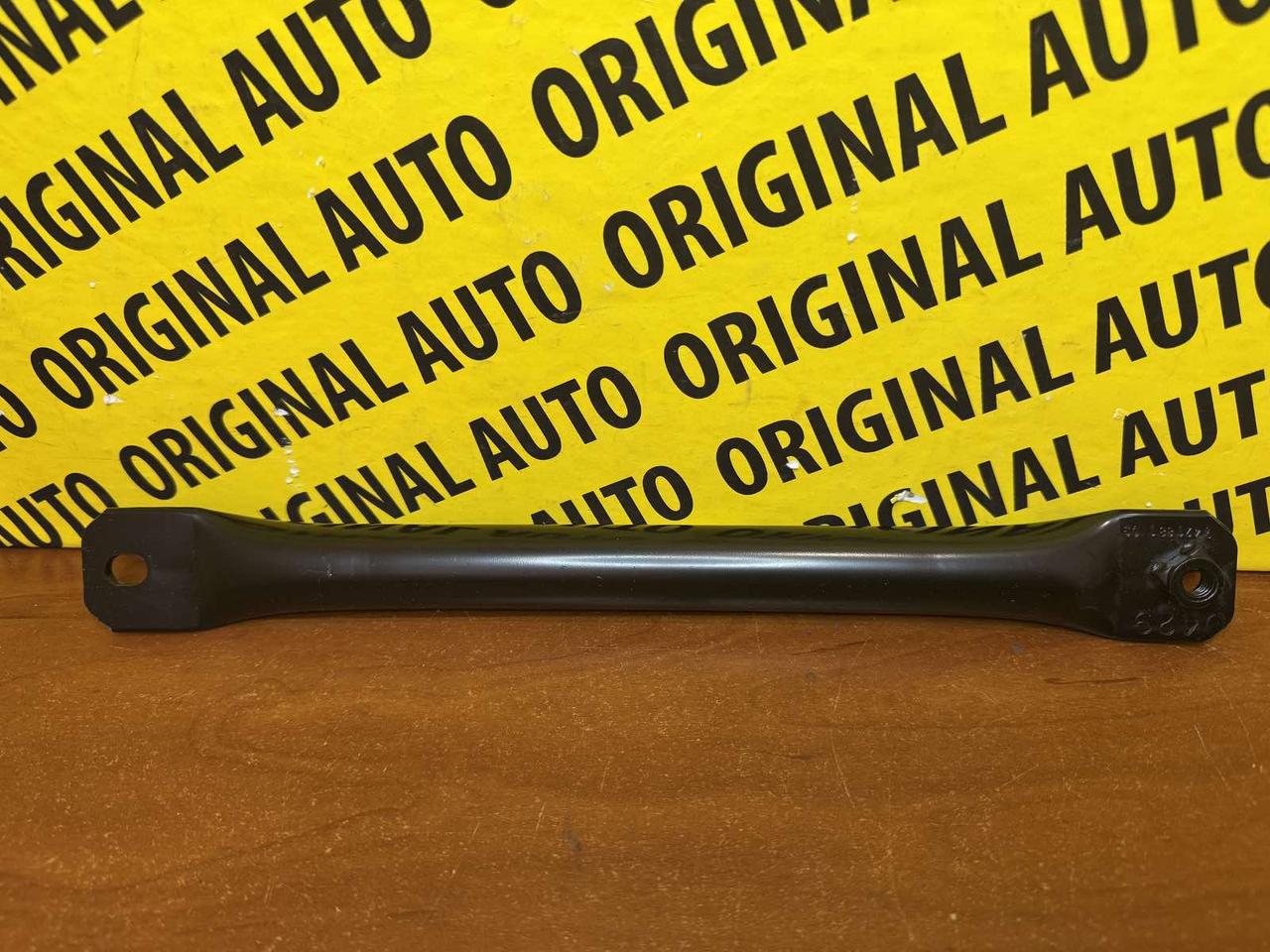 Розпірка кронштейна додаткового радіатора права BMW X7 G07 19-, 51117421881
