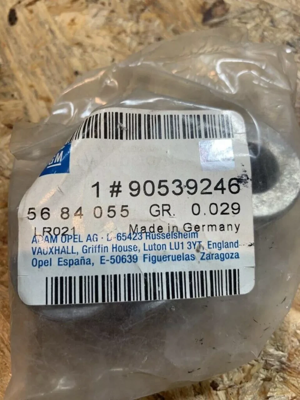 Кронштейн правої подушки двигуна GM 90539246 OPEL Astra-G/H Meriva-B Zafira-A/B A16XER A18XER Z14XEP