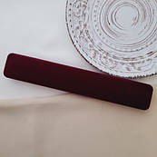 Коробочка оксамитова для браслета або ланцюжка бордова довга