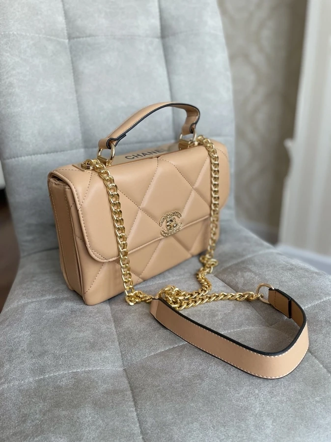 Жіноча брендова сумка Шанель / стильна жіноча сумочка на ремені Chanel, фото 1