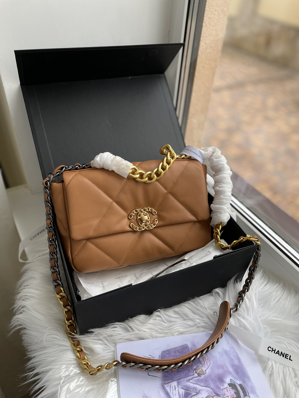 Жіноча брендова сумка Шанель / стильна жіноча сумочка на ремені Chanel, фото 1