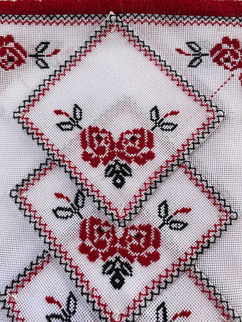 Набори вишитих серветок