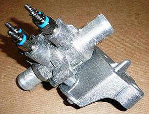 Renault (Original) 922000004R — Фланець системи охолодження зі свічками на Рено Mастер 3 з 2010 р., фото 5