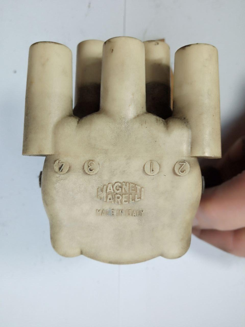 Трамблер Magneti Marelli DT408L / 4D08-2M / 4D082M