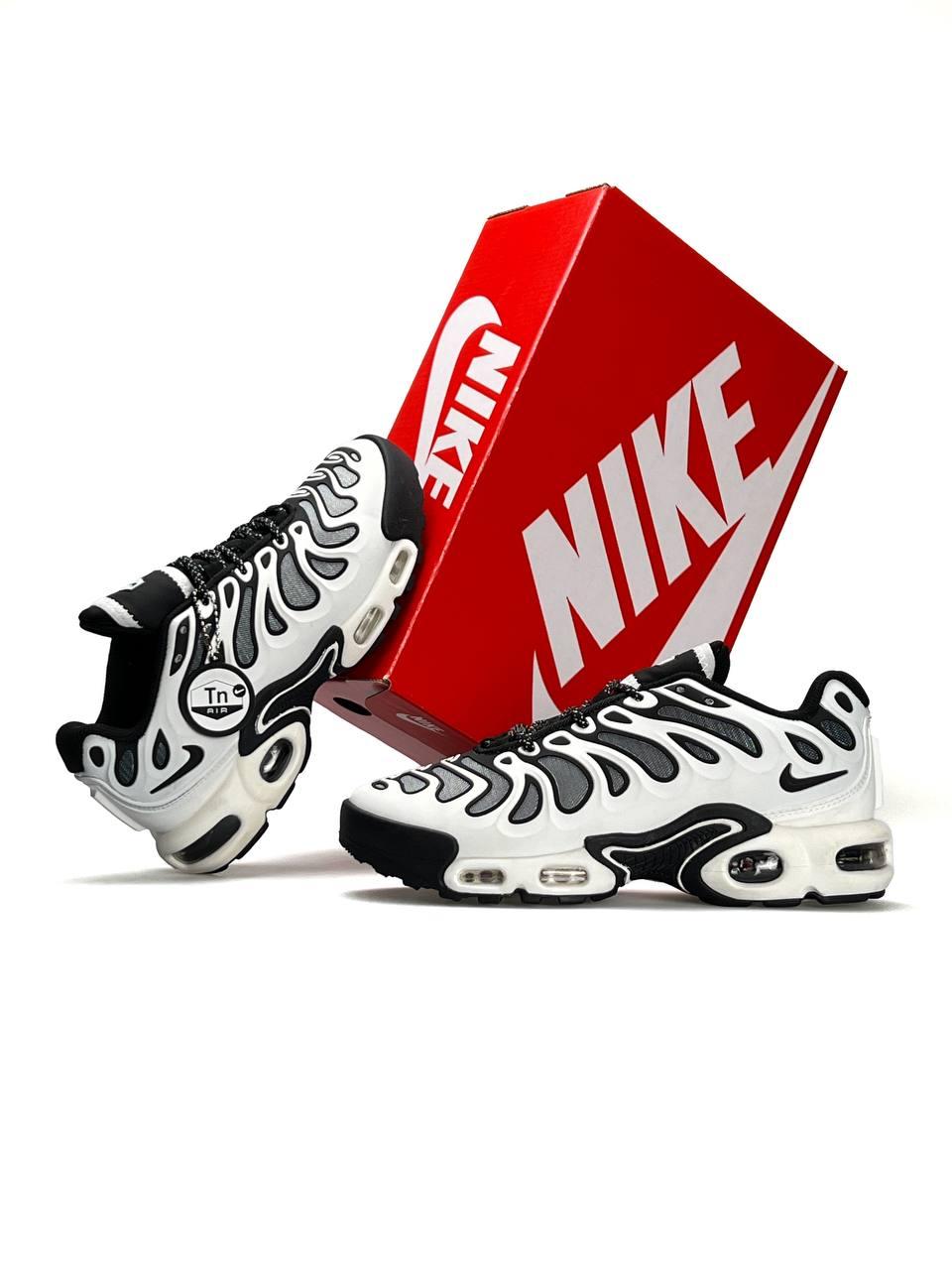 Чоловічі кросівки Nike Air Max Plus Drift White Black, кеди Найк білі гума текстиль водовід. Чоловіче взуття